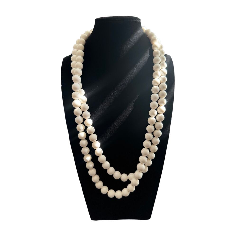 Vintage Richelieu Chunky White Beaded‎ Statement Necklace Double Strand